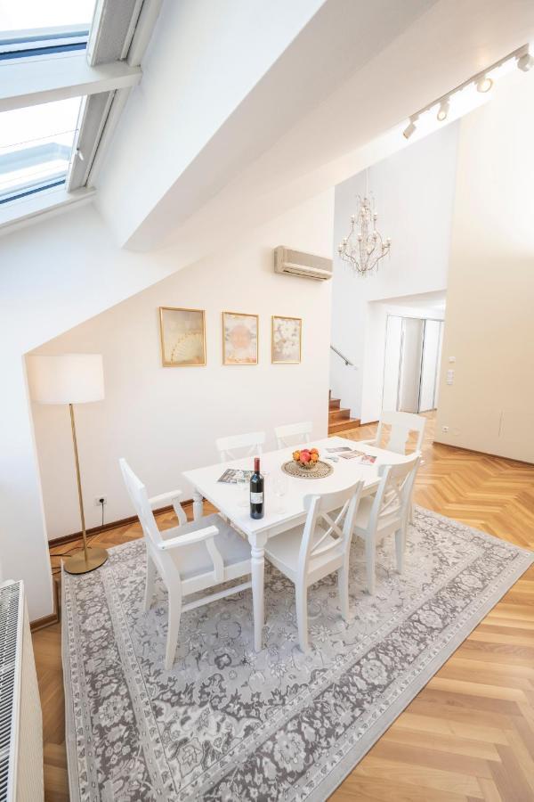 Apartamento Penthouse Staatsoper Viena Exterior foto