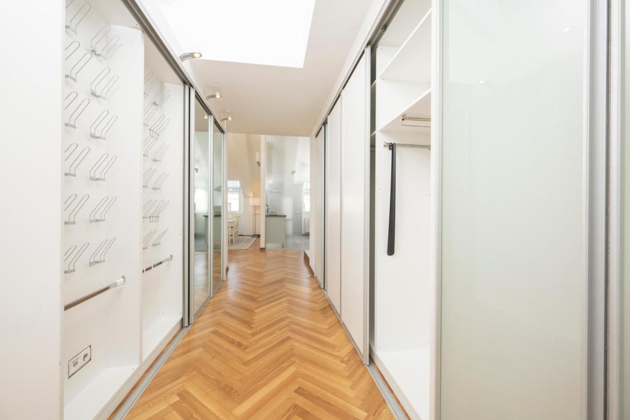 Apartamento Penthouse Staatsoper Viena Exterior foto