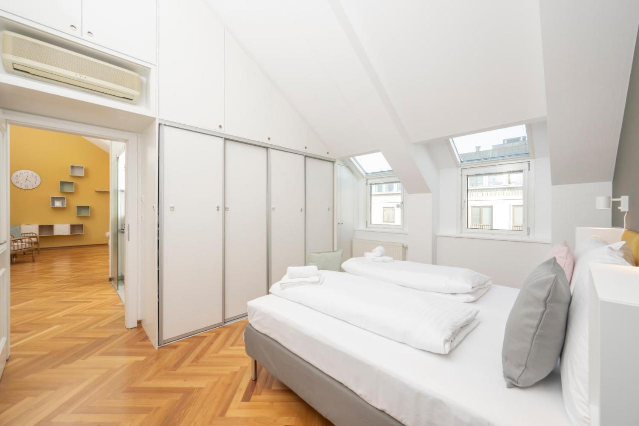 Apartamento Penthouse Staatsoper Viena Exterior foto